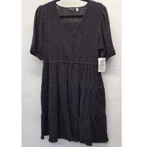 RDI V-Neck Tiered Black Dress Small New